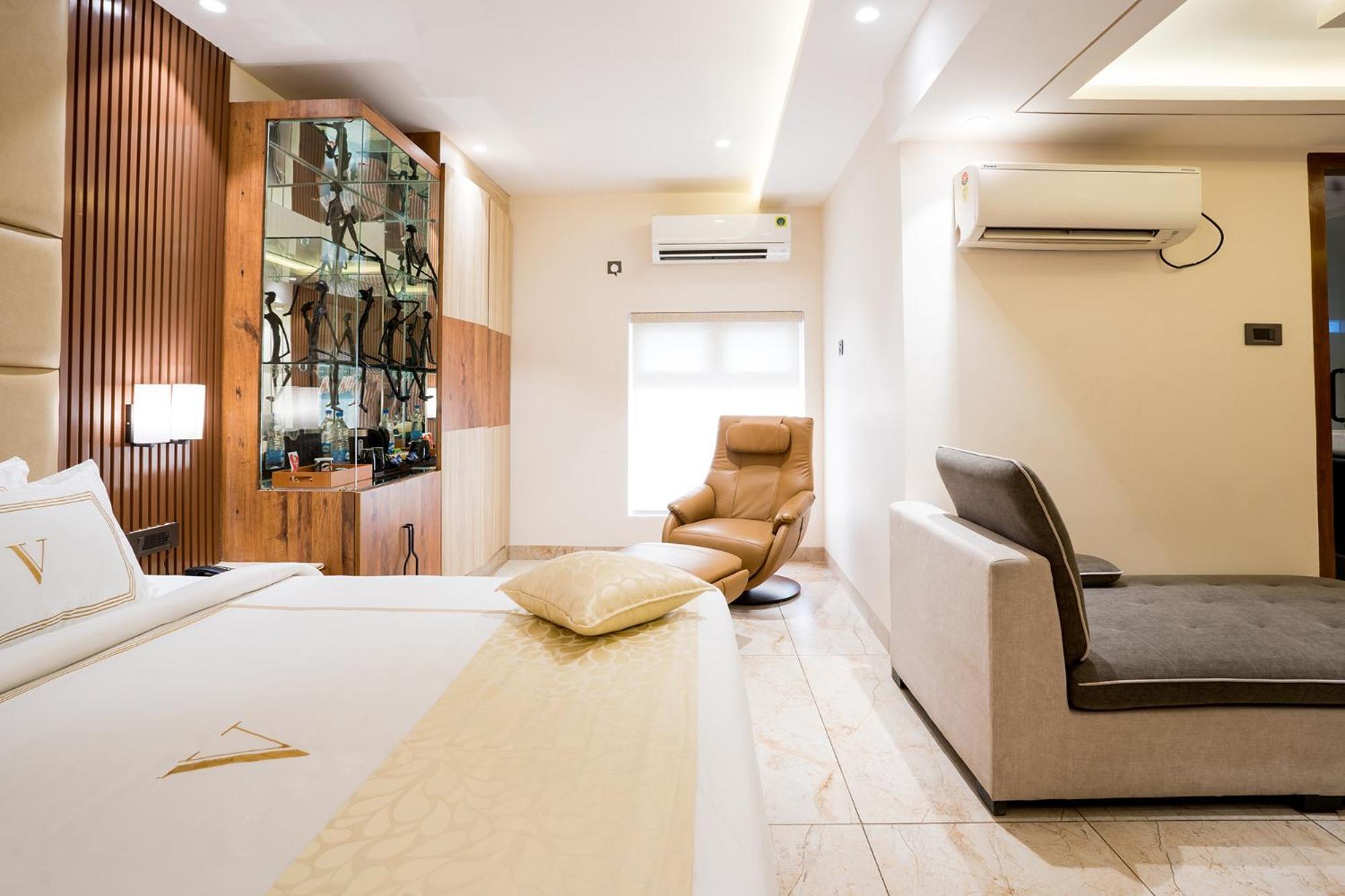 Oriva Vinflora Residency - Nr Lv Prasad Hospital, Banjara Hills 호텔 하이데라바드 외부 사진